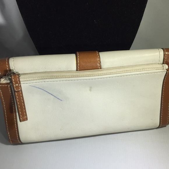 Coach wallet to match bag being sold. - Picture 2 of 3